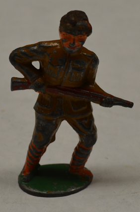toy%20soldier%20with%20rifle